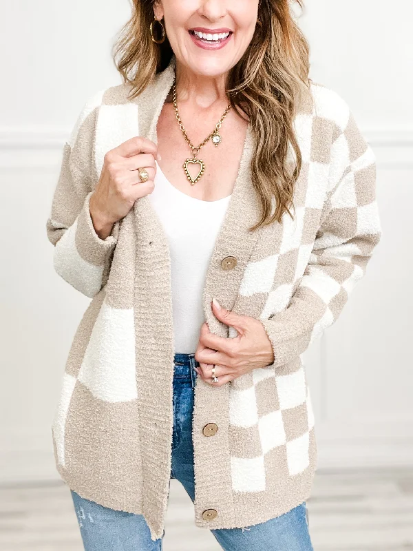 Checkered Pattern Luxury Soft Cardigan with Button Closure